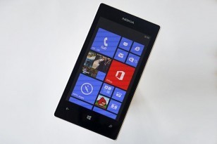 LUMIA 520