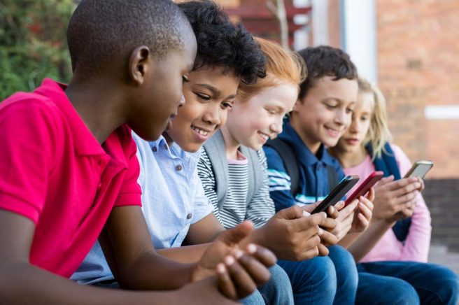 How Apps Can Help You To Have A Check On The Mobile Of Your Kids